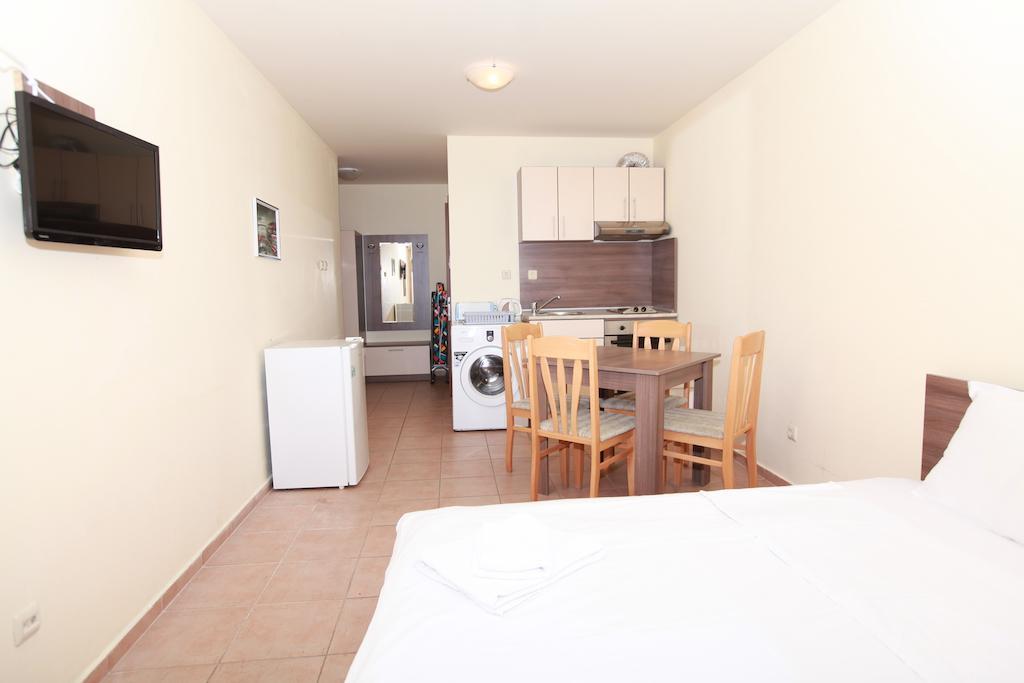 Apartments In Panorama Beach Vigo Nessebar الغرفة الصورة