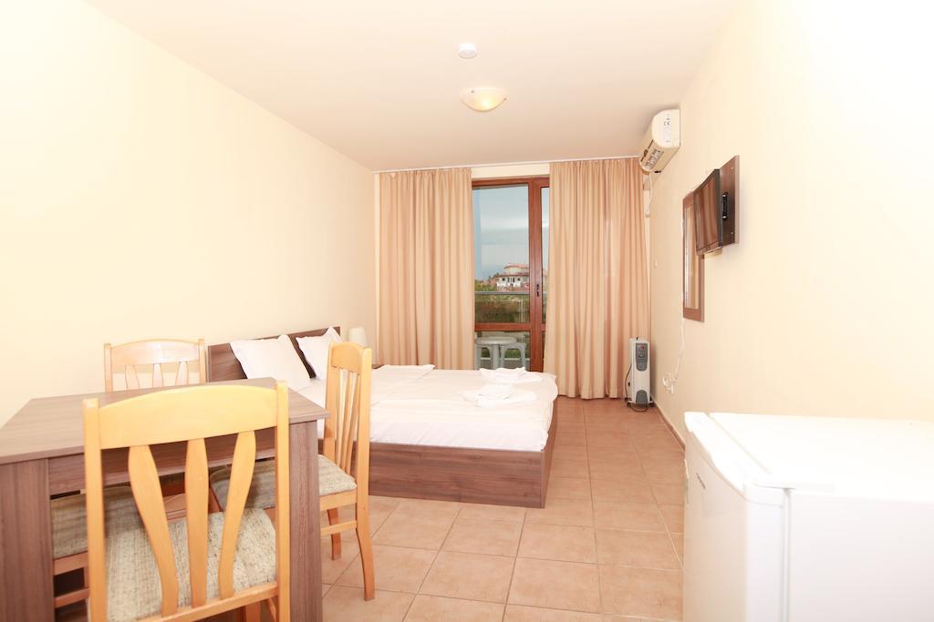 Apartments In Panorama Beach Vigo Nessebar الغرفة الصورة